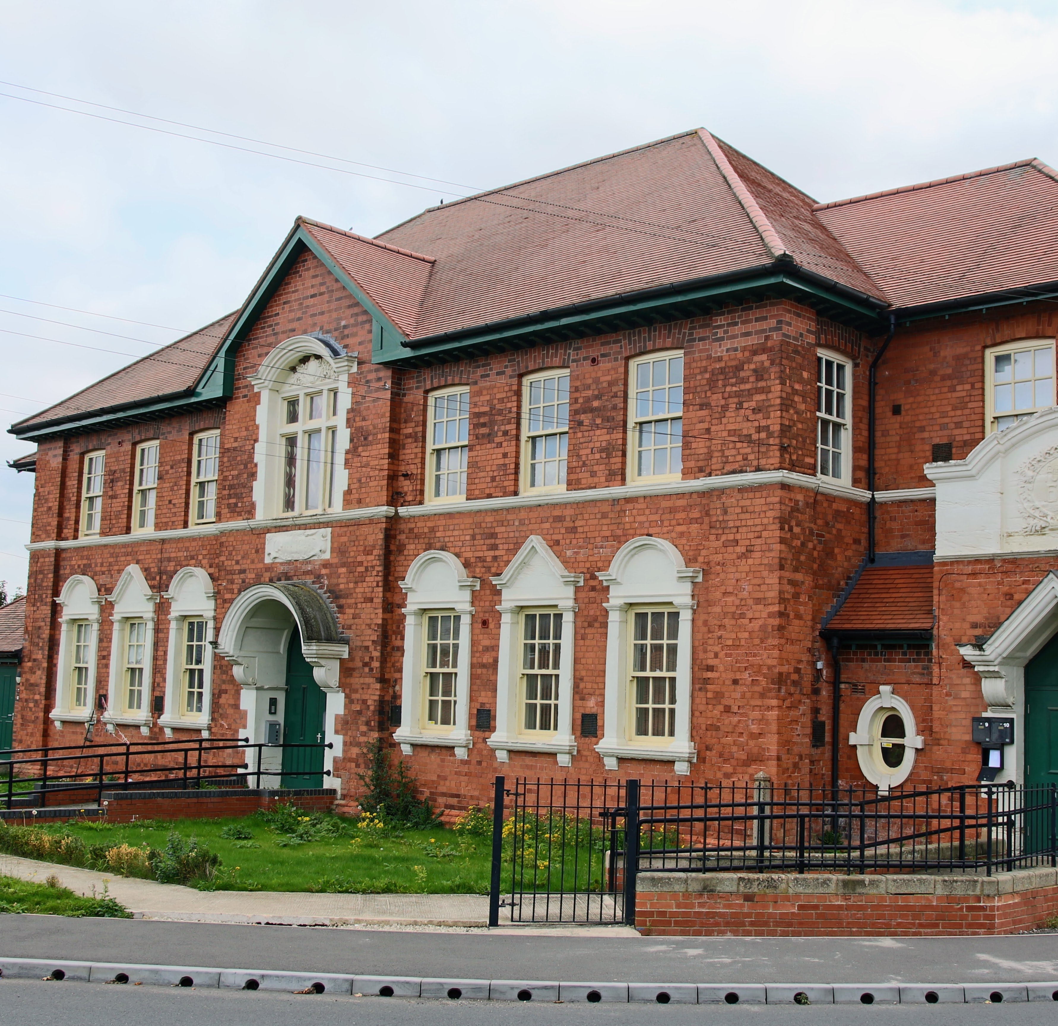 Creswell Model Village (1)